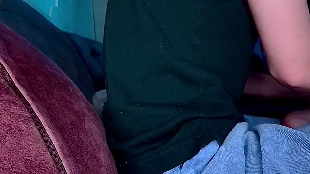 AgnesMillerS online show from December 5, 10:33 am