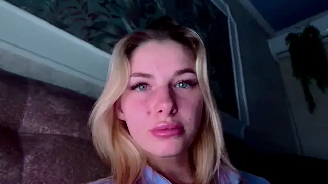 AgnesMillerS online show from December 15, 3:13 am