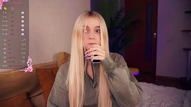 ZaraCreedon online show from January 23, 6:24 pm