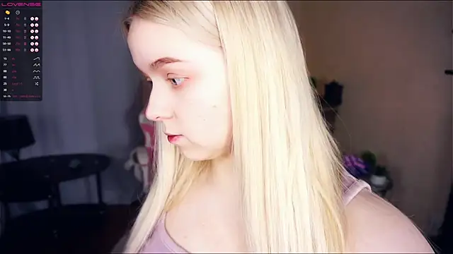 ZaraCreedon online show from February 11, 7:38 pm