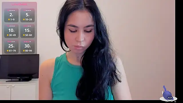 Mile Madeline online show from December 17, 10:12 am