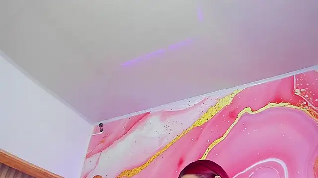 Daisy  rose online show from January 12, 3:01 am