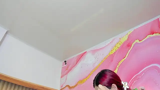 Daisy  rose online show from March 19, 3:10 am