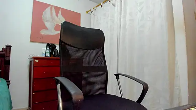 misstresbigcockts online show from January 31, 9:46 pm