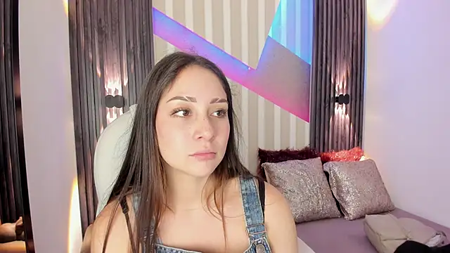 emily layton online show from September 16, 2:40 pm