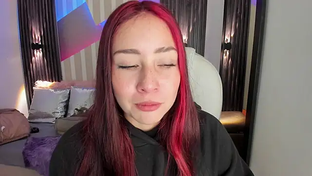 emily layton online show from November 6, 2:51 pm