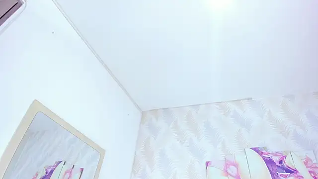 Snapshot of Alison_Chan_ chatting on March 18, 12:49 am Alison Chan  online show from March 18, 12:49 am