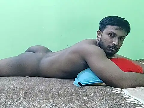 HunkyAriyan online show from September 27, 6:57 pm