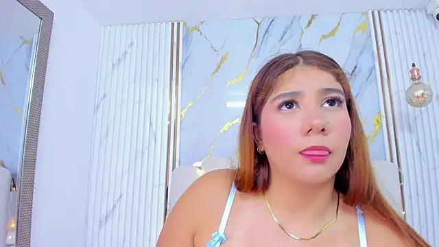 tifanyhills  online show from March 25, 8:04 pm