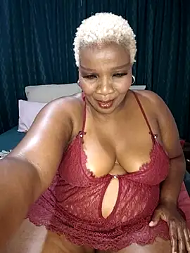 dirasweetlipsxx online show from January 14, 7:30 pm