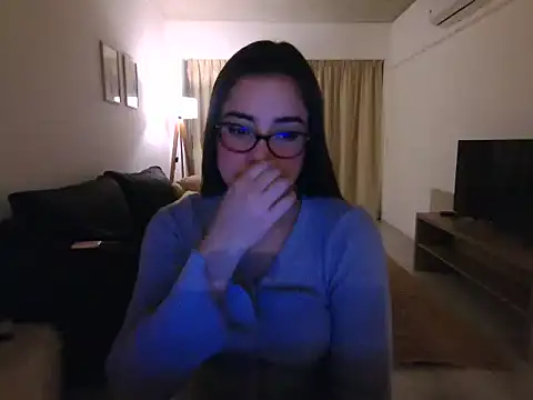 maliamiller online show from July 17, 10:14 pm