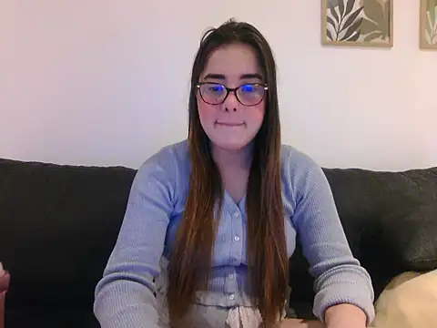 maliamiller online show from July 19, 8:56 pm