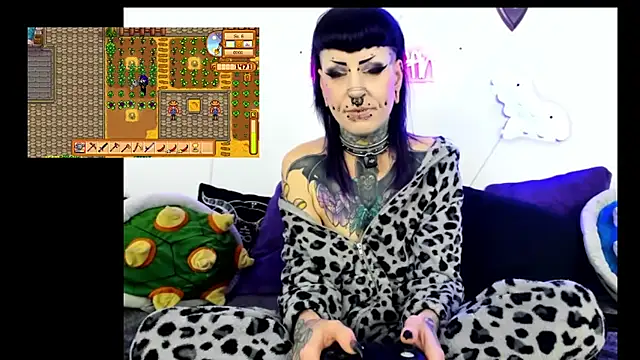 Purple Coffin666 online show from May 12, 11:40 am