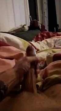 Snapshot of Tommi3720 chatting on February 3, 10:32 pm Tommi3720 online show from February 3, 10:32 pm