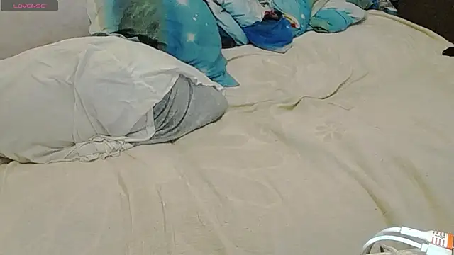 lisa Black00 online show from November 18, 11:03 am