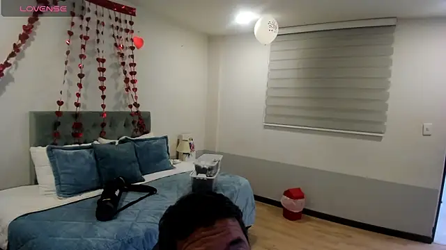 Sam and molly  online show from February 18, 7:09 pm