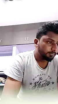 Snapshot of Gawothum chatting on December 21, 6:34 pm Gawothum online show from December 21, 6:34 pm