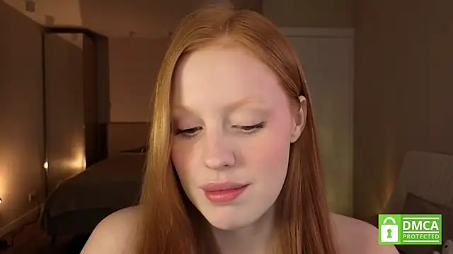 lulu moonmoon online show from December 4, 4:16 pm