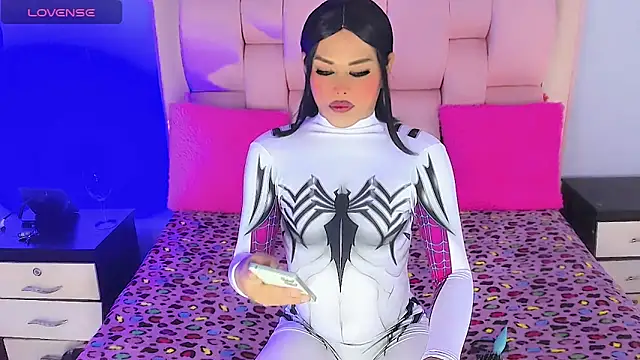 Aistrid gate online show from October 30, 2:18 pm