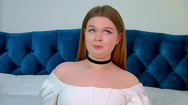 CrystalLyons online show from February 27, 2:10 pm