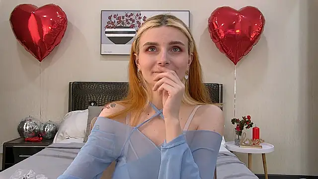 KellyStone online show from March 2, 11:39 am