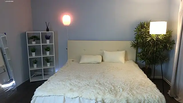 aryamirelle online show from January 26, 4:51 pm