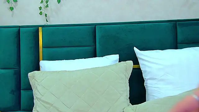 PollyLanders online show from January 20, 2:11 am