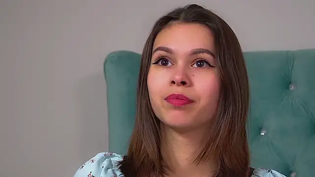 PollyLanders online show from November 23, 6:08 pm