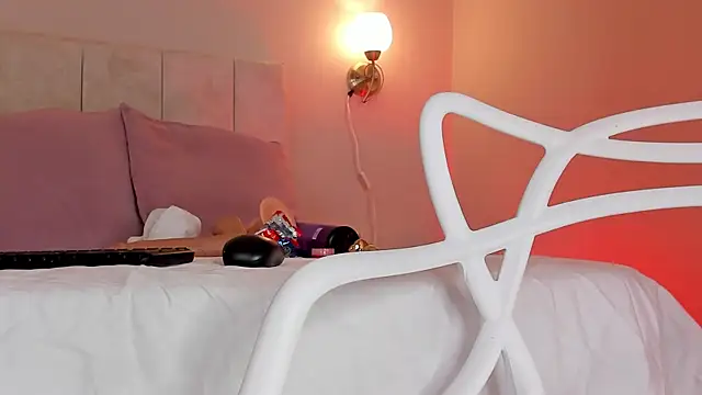 Snapshot of dani_skinny_ chatting on January 15, 2:35 pm dani skinny  online show from January 15, 2:35 pm