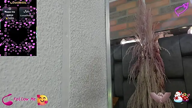 JESSYCORTES online show from December 3, 4:16 pm