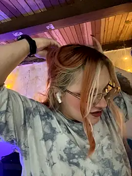 SophiaWeestt99 online show from November 26, 2:45 am