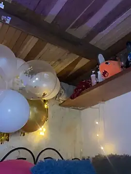 SophiaWeestt99 online show from March 13, 4:30 am