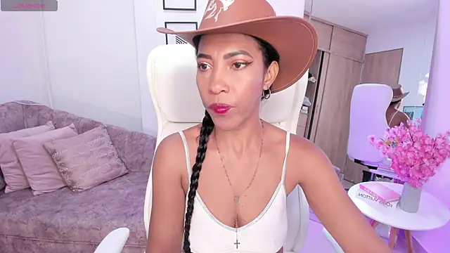 Shantaall  online show from October 31, 7:04 pm