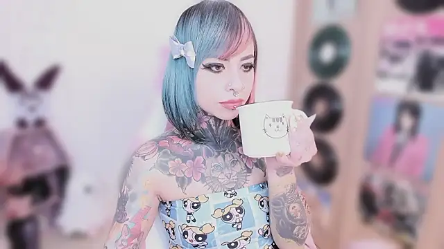 Snapshot of NikkiRamone chatting on February 2, 11:42 am NikkiRamone online show from February 2, 11:42 am