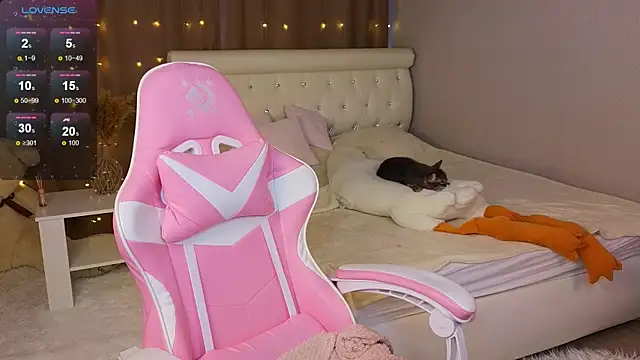 barbieee b online show from December 10, 7:37 am