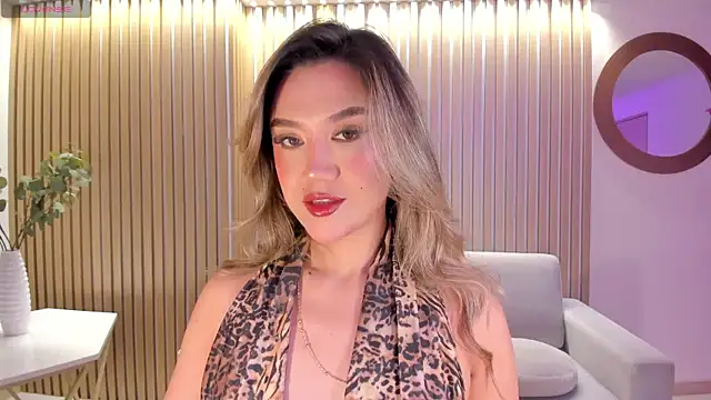 RebeccaHudson online show from September 13, 11:10 am