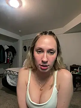 M1ssyk1ssy online show from December 16, 1:21 am