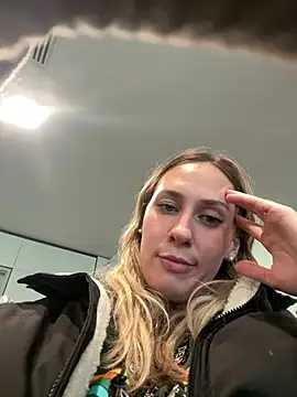 M1ssyk1ssy online show from January 13, 8:37 pm