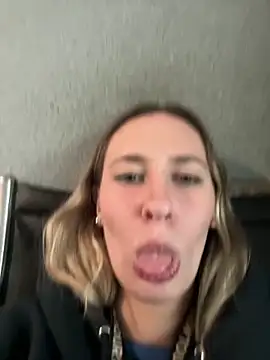 M1ssyk1ssy online show from January 17, 6:44 pm