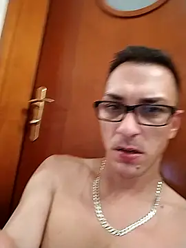 Snapshot of UnfinishedGoal0 chatting on October 11, 11:03 pm UnfinishedGoal0 online show from October 11, 11:03 pm