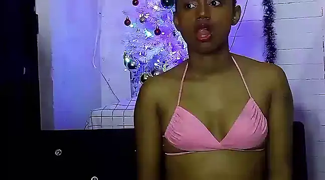 Electraykasey fox online show from December 19, 7:07 am