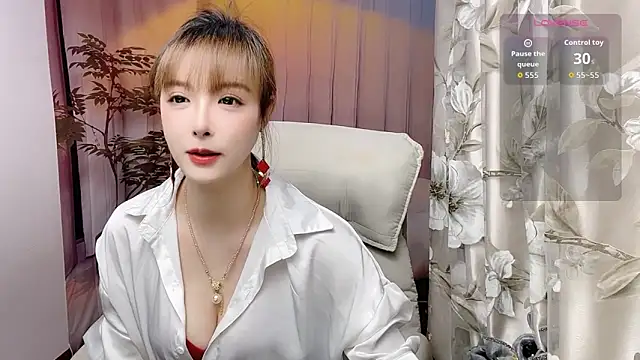 Snapshot of NINIbaby-99 chatting on June 11, 4:38 pm NINIbaby-99 online show from June 11, 4:38 pm