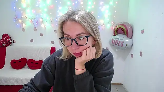 VasilisaSii online show from October 6, 5:05 am