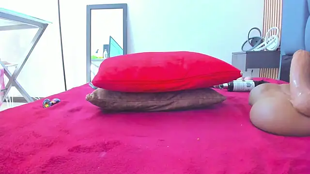 Snapshot of candela_collinss chatting on January 18, 6:10 pm candela collinss online show from January 18, 6:10 pm