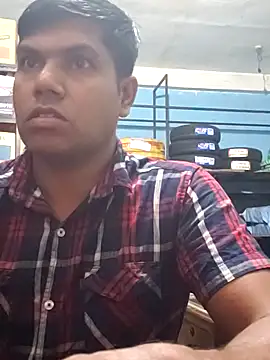 roundbunny online show from February 5, 10:33 pm