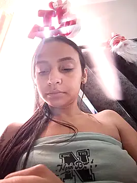 emma ambar online show from January 14, 5:40 pm