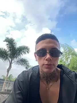  PhillipBrown online show from January 11, 12:18 pm