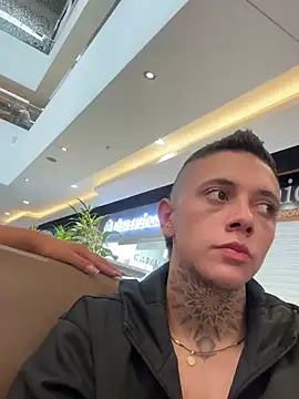  PhillipBrown online show from February 8, 2:05 pm