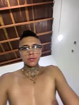  PhillipBrown online show from March 13, 9:37 pm