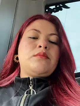 lia moon77 online show from January 5, 9:14 pm